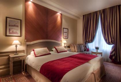 Best Western Premier Trocadero La Tour Hotel - image 15