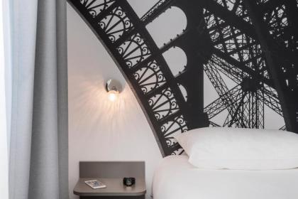 ibis Styles Paris Eiffel Cambronne - image 16