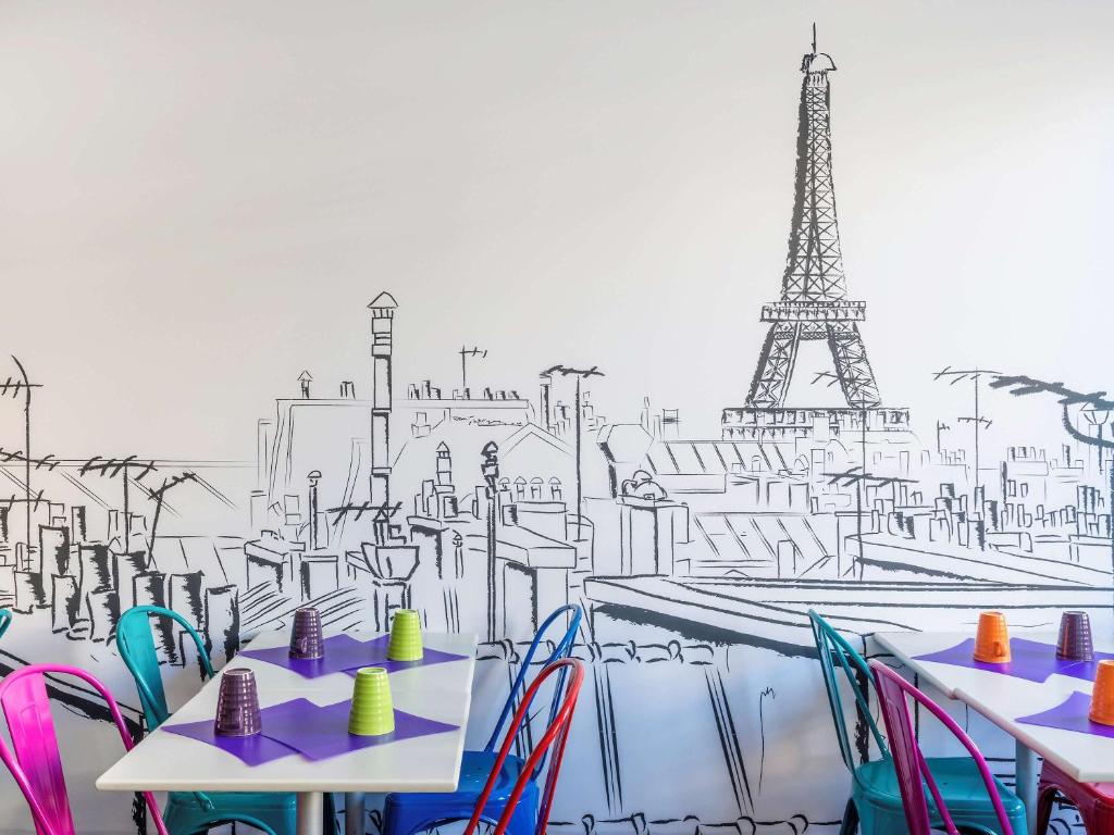 ibis Styles Paris Eiffel Cambronne - image 3