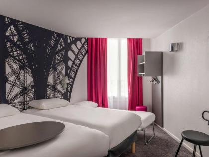 ibis Styles Paris Eiffel Cambronne - image 9