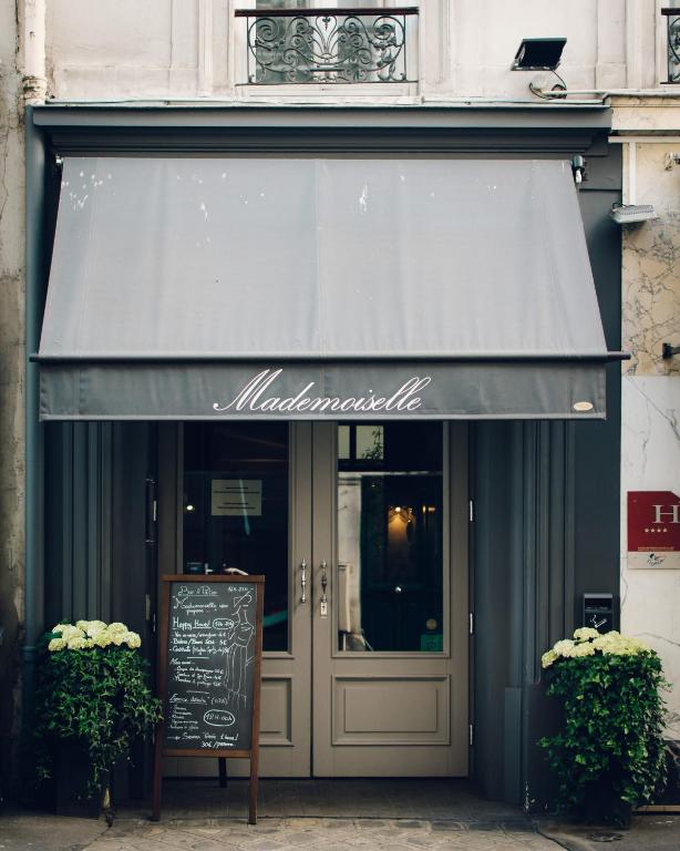 Hotel Mademoiselle - image 7