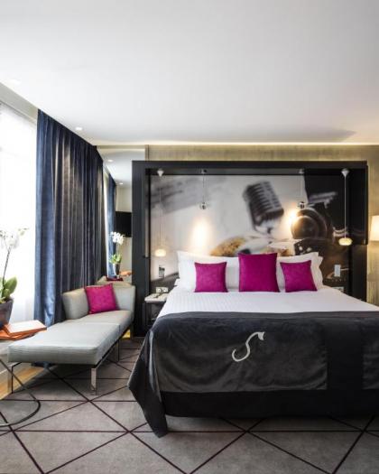 Hotel De Sers Champs Elysees - image 4