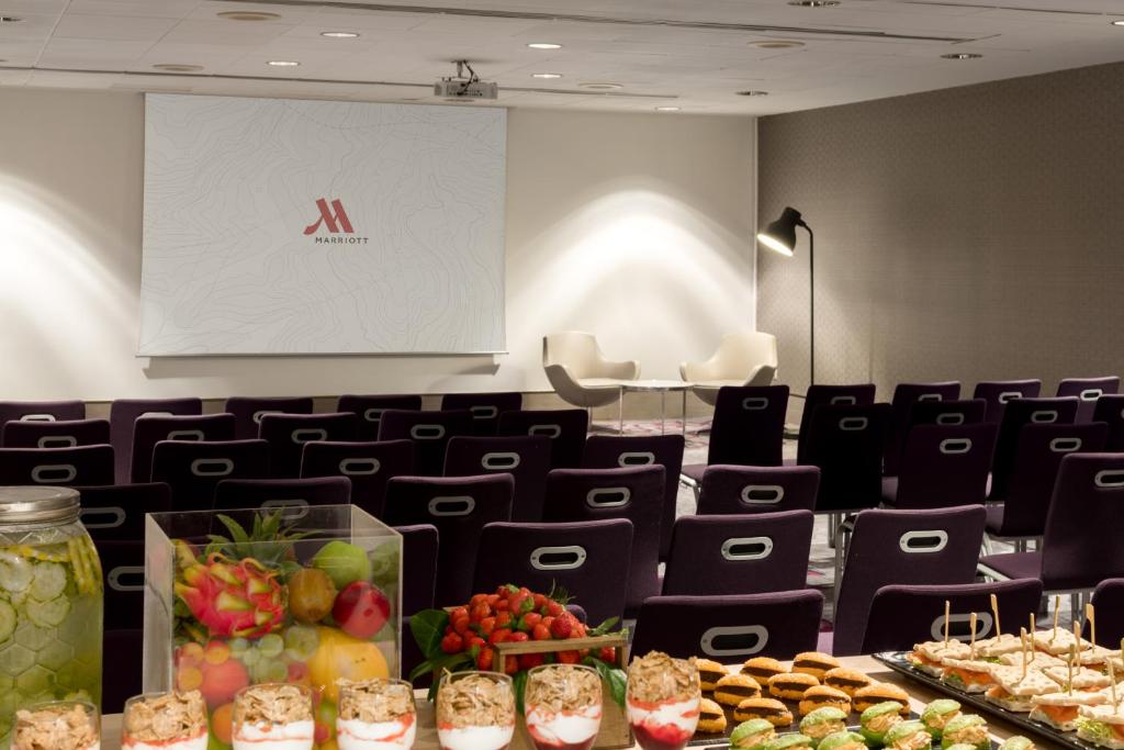 Paris Marriott Rive Gauche Hotel & Conference Center - image 6