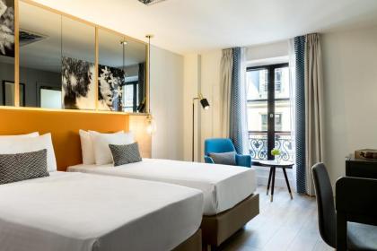 Renaissance by Marriott Paris Vendome Hotel - image 9