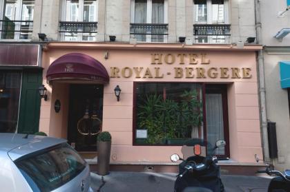 Hotel Royal Bergere - image 10