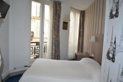 Hotel Royal Bergere - image 6