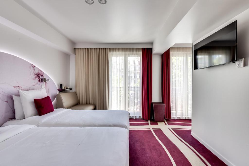 Mercure Paris Voltaire Quartier Bastille - image 2