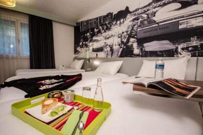 Ibis Styles Paris Tolbiac Bibliotheque - image 2