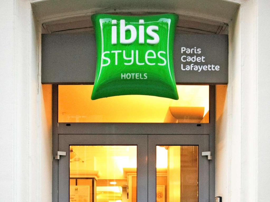 ibis Styles Paris Cadet Lafayette - main image