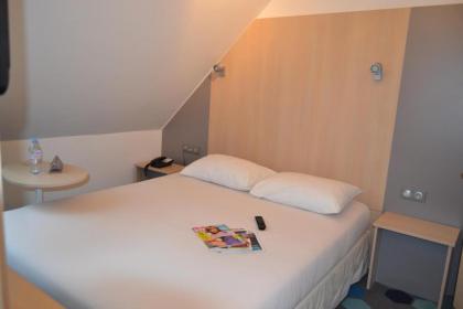 ibis Styles Paris Cadet Lafayette - image 10