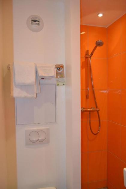 ibis Styles Paris Cadet Lafayette - image 11