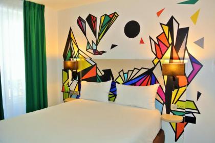 Ibis Styles Paris Maine Montparnasse - image 1