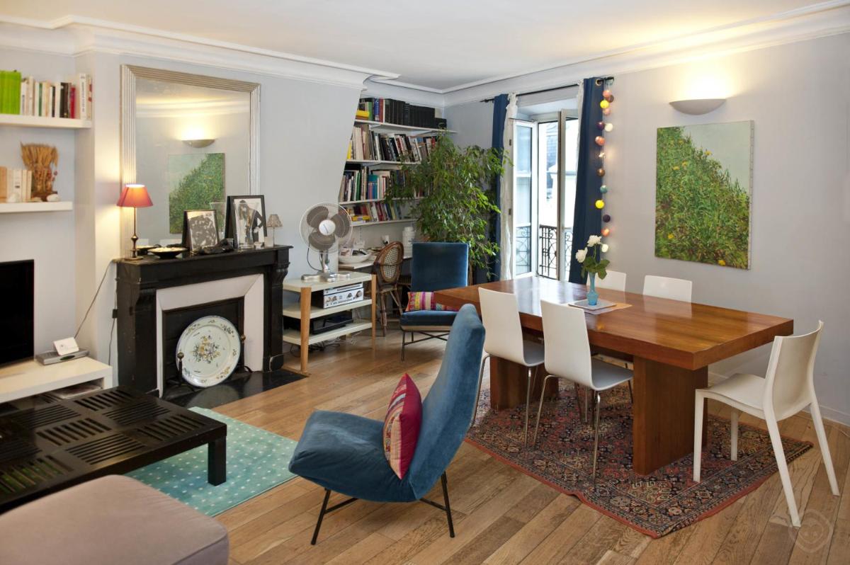 Chic Saint Germain Apartment - main image