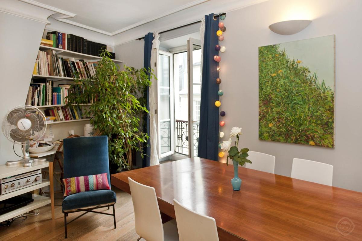 Chic Saint Germain Apartment - image 4