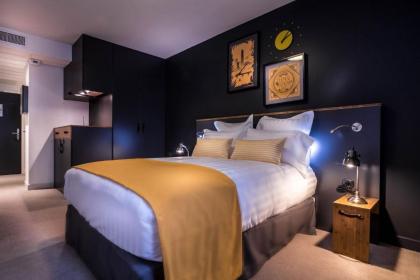 Best Western Plus Suitcase Paris La Defense - image 3