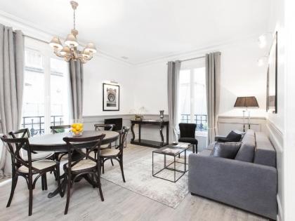 LivinParis - Luxury 2 Bedrooms Grands-Boulevards I - image 1