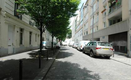 Pere Lachaise Apartment - image 19