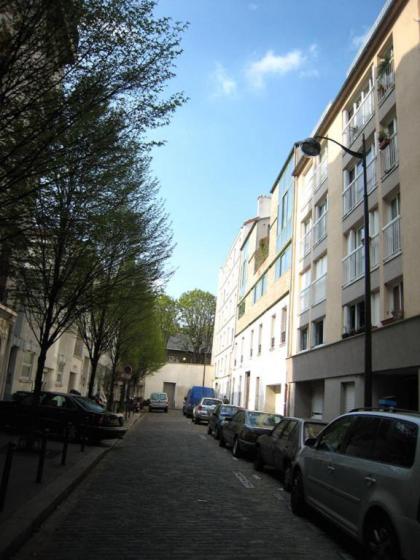 Pere Lachaise Apartment - image 2