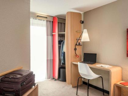 ibis Paris Gare Montparnasse 15ème - image 10