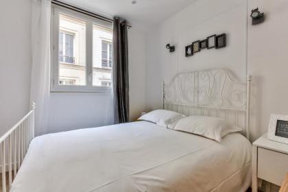 18 Luxury Parisien Home Montorgueil 2 - image 8