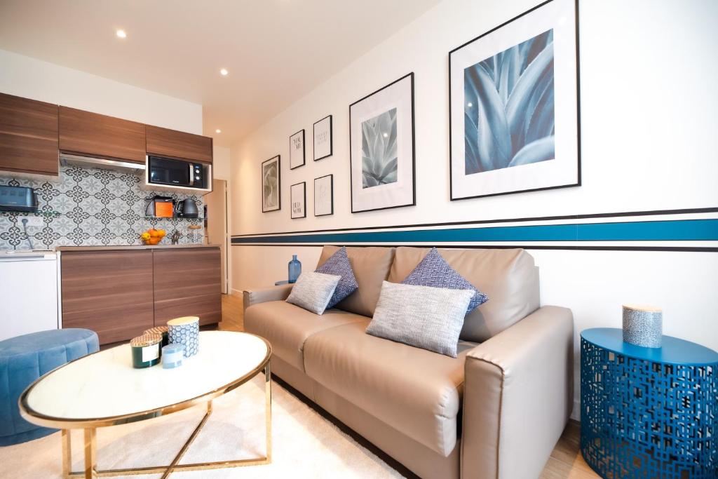 Beautiful Apartments in le Haut Marais - main image