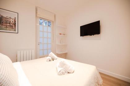 Beautiful Apartments in le Haut Marais - image 12