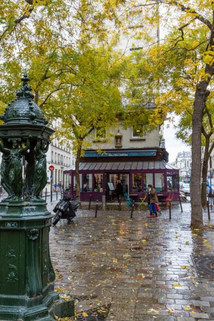 Veeve - Rooftop Views By the Canal Saint-Martin - image 20