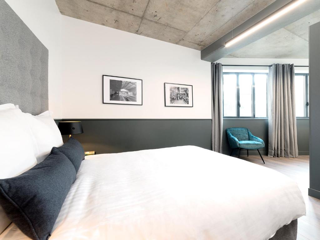 LivinParis - Luxury AC 3 Bedrooms Le Marais I - image 5