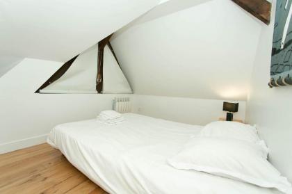 ODEON- CHARMING 3BR IN THE HEART OF SAINT GERMAIN  - image 16