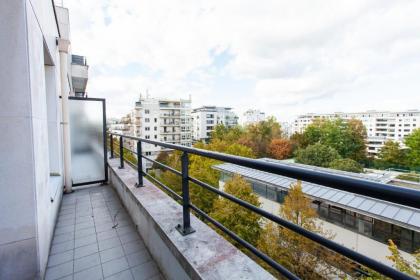 Cosy apt with BALCONY near BUTTES CHAUMONT - image 12