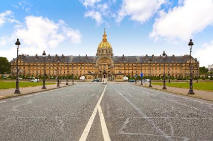 NEW Design Flat In The Heart Of Paris-An Ecoloflat - image 13