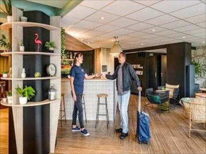 Ibis Styles Paris Saint Denis La Plaine - image 2