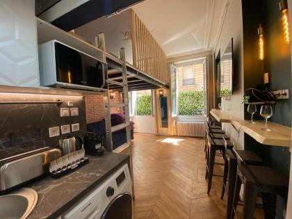 Beautiful mini Loft near Saint-Lazare - image 1