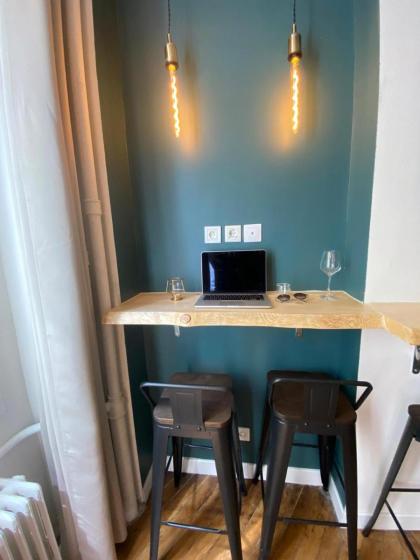 Beautiful mini Loft near Saint-Lazare - image 15