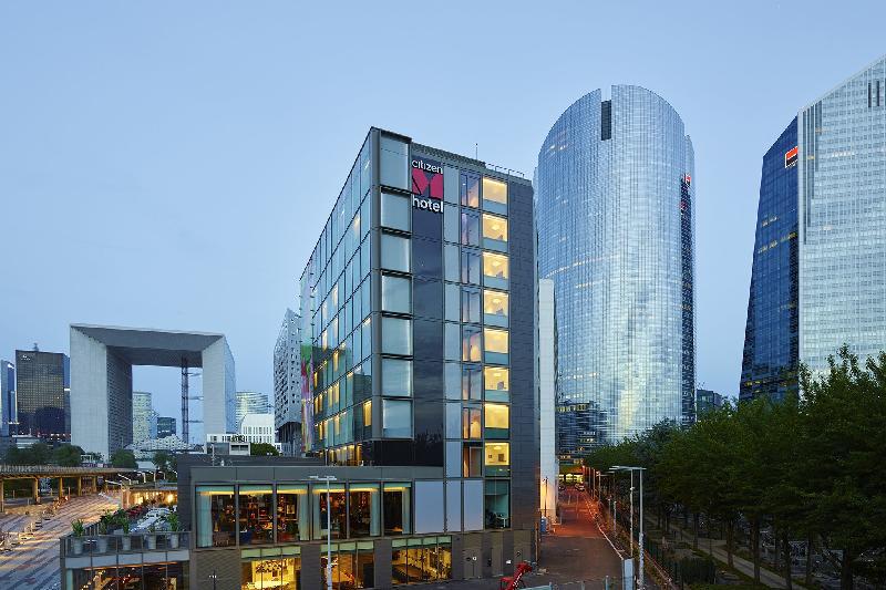 citizenM Paris La Defense - main image