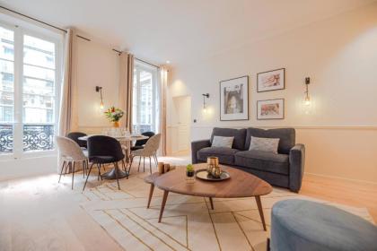 MBM - Luxury apartments PARIS CENTER - image 18