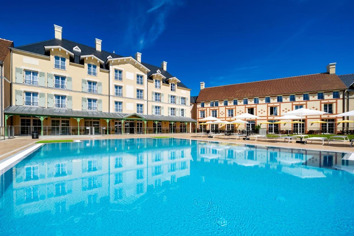 Staycity Aparthotels near Disneyland Paris - image 2