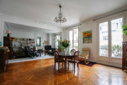 Apartment in Paris 