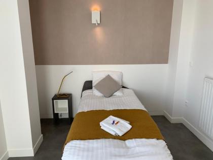 Moov'Appart Hotel Clichy - image 4