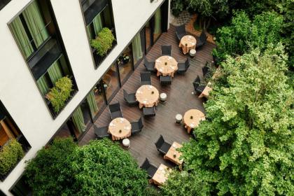 Bulgari Hotel Paris - image 10