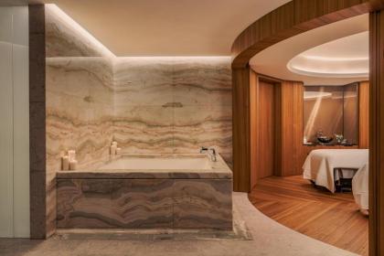 Bulgari Hotel Paris - image 14