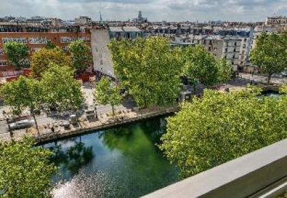 Apartment in Paris 