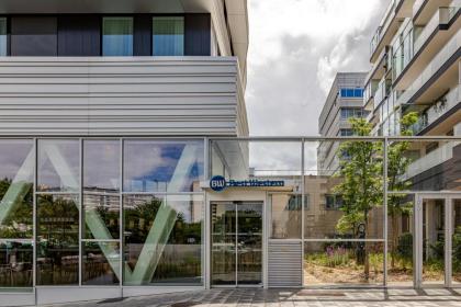 Best Western M-Treize Paris Asnieres - image 2