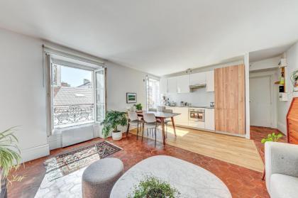 Appartement lumineux et calme dans le 10ème - image 9