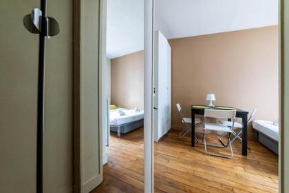 Pied-a-terre near Bastille & Voltaire Paris 11th - image 15