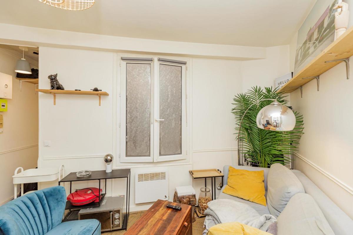 Nice 23m located in the heart of Paris! - image 2