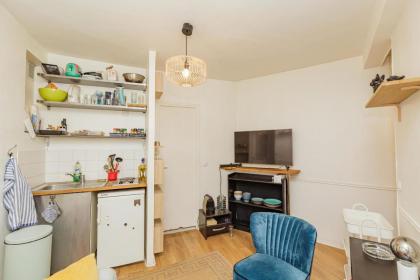 Nice 23m located in the heart of Paris! - image 5