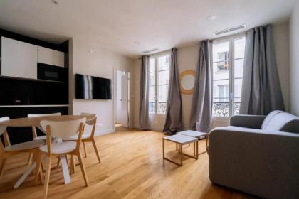 Apartment in Paris 