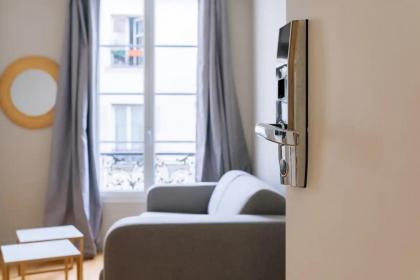 Welcoming 1 Bedroom Apartment in Paris - image 5