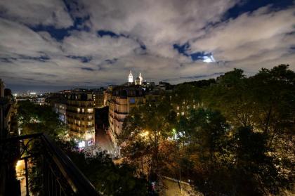 Magnificent apartment with balcony overlooking Sacre-Coeur - Paris 18eme - image 13